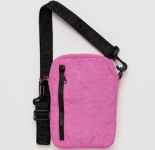 Load image into Gallery viewer, Baggu Sport Crossbody Extra Pink
